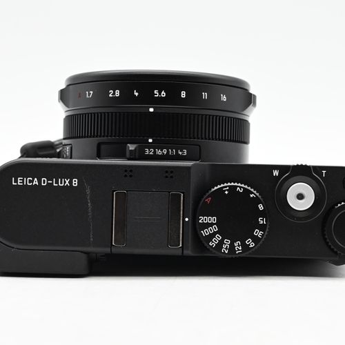 thumbnail-6 for Leica 19191 D-Lux 8 Digital Camera 22MP 3.1x Lens