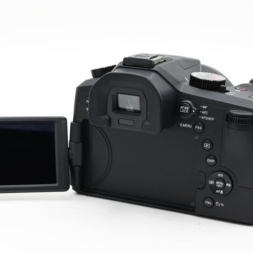 thumbnail-5 for Leica V-LUX Typ 114 20MP Digital Camera w/16x Zoom
