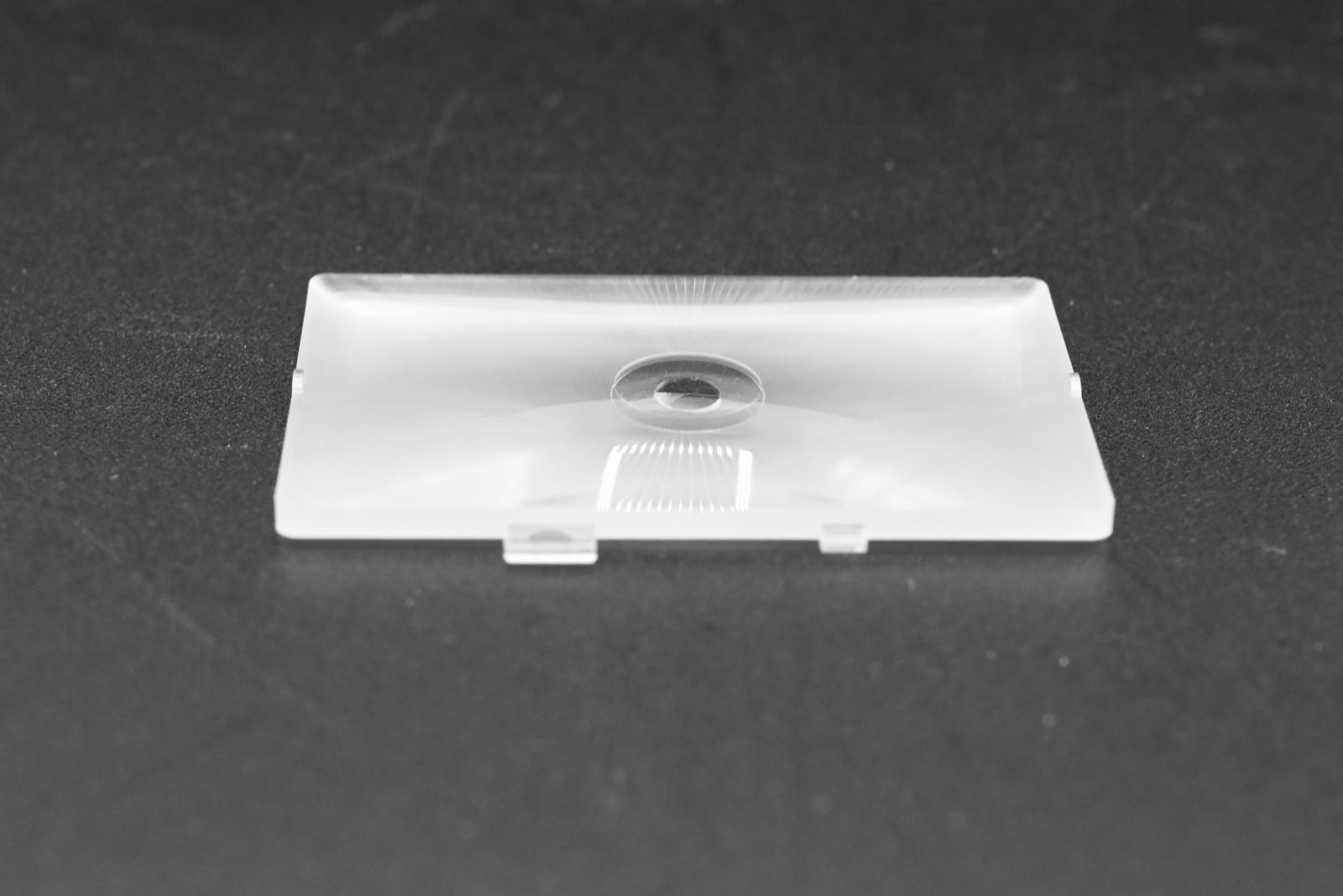 thumbnail-3 for Leica 14343 Focusing Screen R8/R9 Universal Split Image