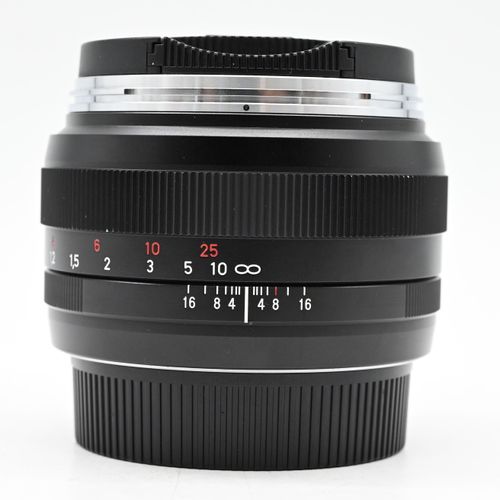 thumbnail-0 for Zeiss 50mm f1.4 Planar T* ZE Lens Canon EF