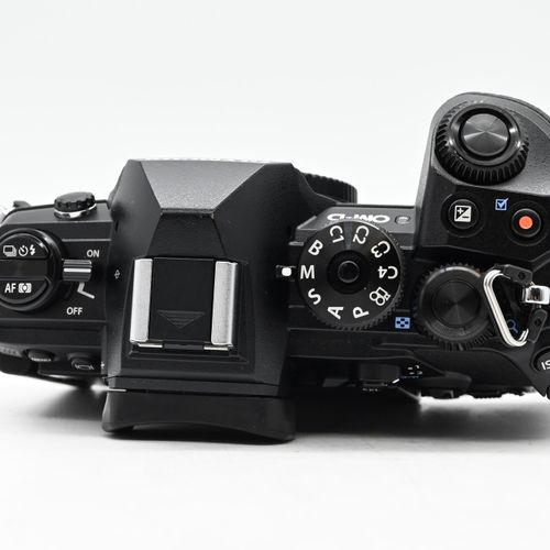 thumbnail-6 for Olympus OM-D E-M1 Mark III 20.4MP Mirrorless MFT Digital Camera Body