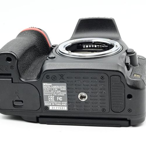 thumbnail-6 for Nikon D750 24.3MP FX Digital Camera Body