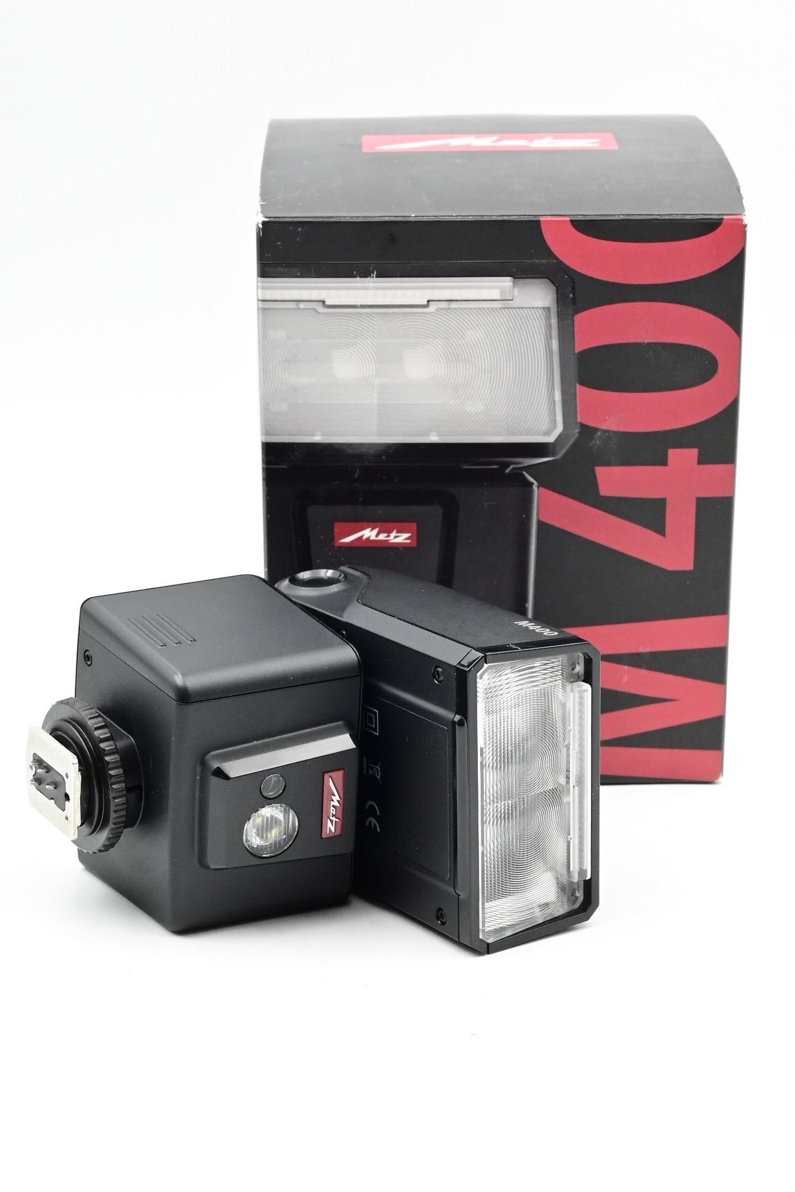Metz Mecablitz M400 Flash for Nikon Cameras