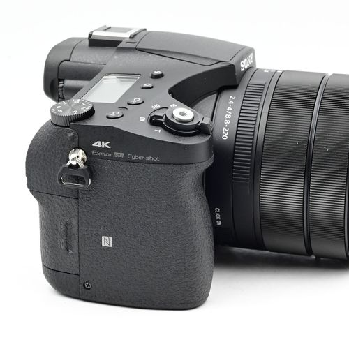 thumbnail-4 for Sony Cyber-Shot DSC-RX10 III 20.1MP Digital Camera w/25x Zoom