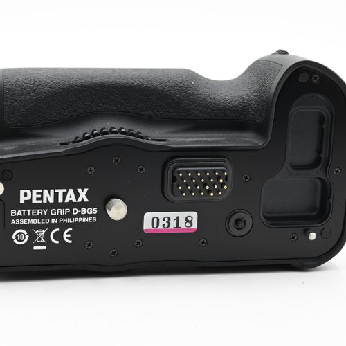 thumbnail-5 for Pentax BG-5 Battery Grip for K-3 D-BG5