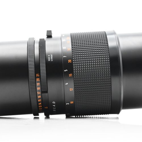 thumbnail-4 for Hasselblad 180mm f4 Zeiss Sonnar CF T* Lens