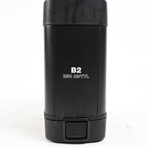 thumbnail-2 for Profoto B2 250 AirTTL Location Kit (1-Pack, 2-Heads)