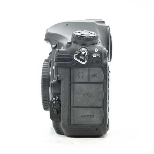 thumbnail-3 for Nikon D850 45.7MP Digital SLR Camera Body
