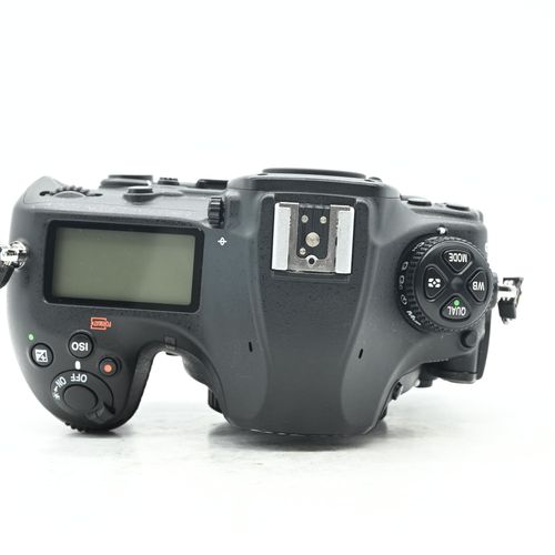 thumbnail-4 for Nikon D850 45.7MP Digital SLR Camera Body