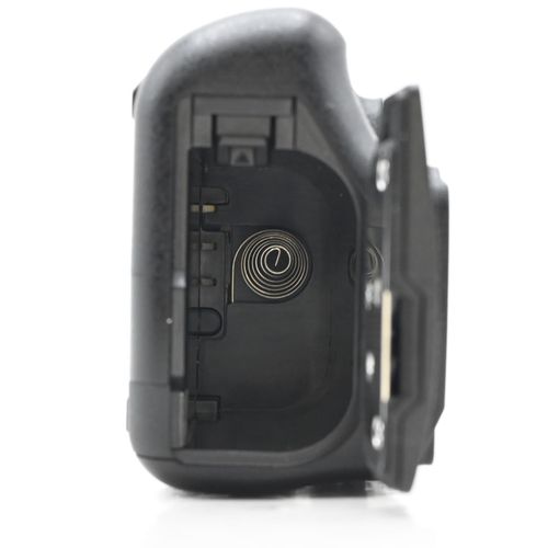 thumbnail-7 for Panasonic DMW-BGGH5 Battery Grip for DMC-GH5