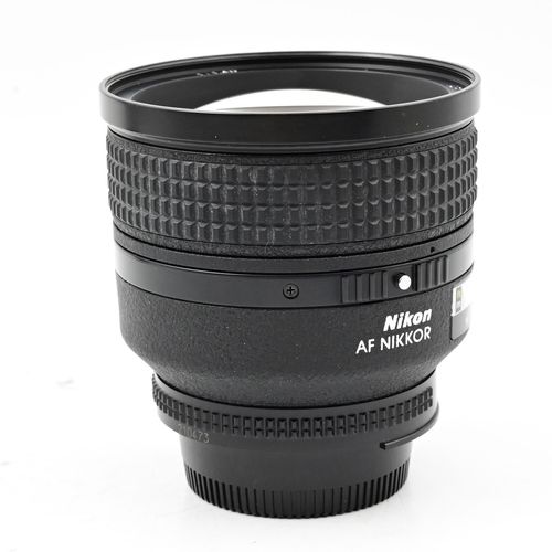 thumbnail-4 for Nikon Nikkor AF 85mm f1.4 D IF Lens