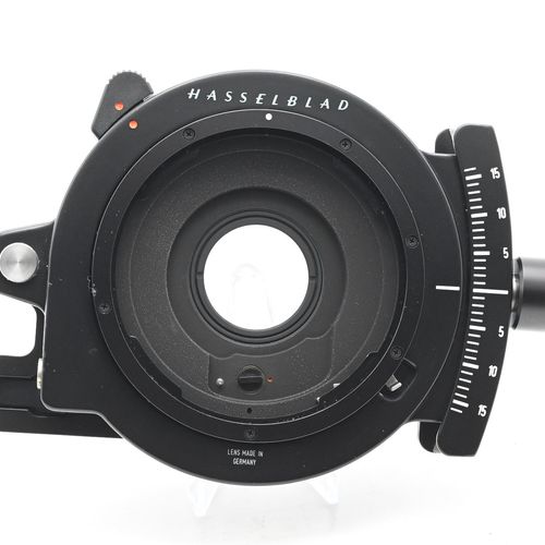 thumbnail-1 for Hasselblad PC-Mutar 1.4x  T* Shift Converter 20311