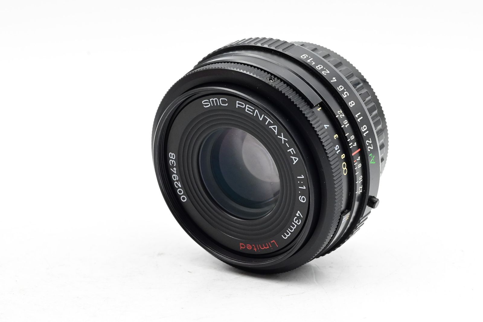 thumbnail-3 for Pentax FA 43mm f1.9 SMC Limited Lens