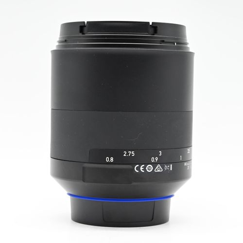 thumbnail-2 for Zeiss Milvus ZE 85mm f1.4 Lens Canon EF Mount