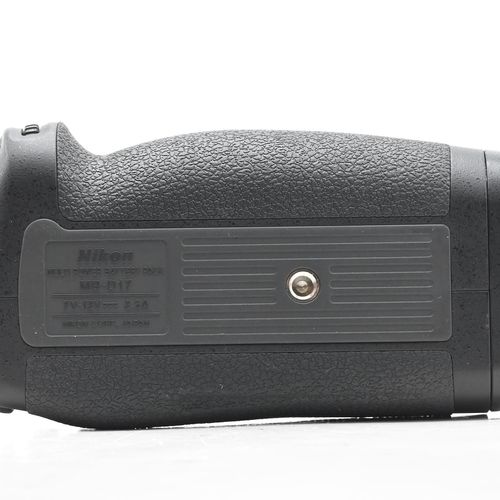 thumbnail-5 for Nikon MB-D17 Multi Power Battery Pack for Nikon D500