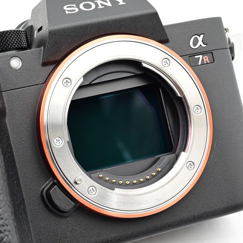 thumbnail-8 for Sony Alpha a7R IIIa 42MP Mirrorless Digital Camera Kit w/ 28-70mm Zoom Lens