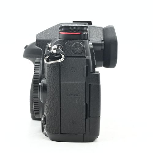 thumbnail-4 for Panasonic Lumix DC-G9 20.3MP Mirrorless MFT Digital Camera Body