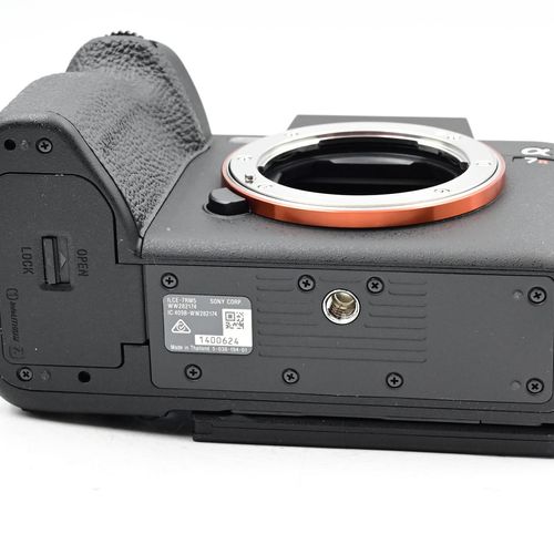 thumbnail-7 for Sony Alpha a7R V 61MP Mirrorless Digital Camera Body *Less than 25 Clicks!