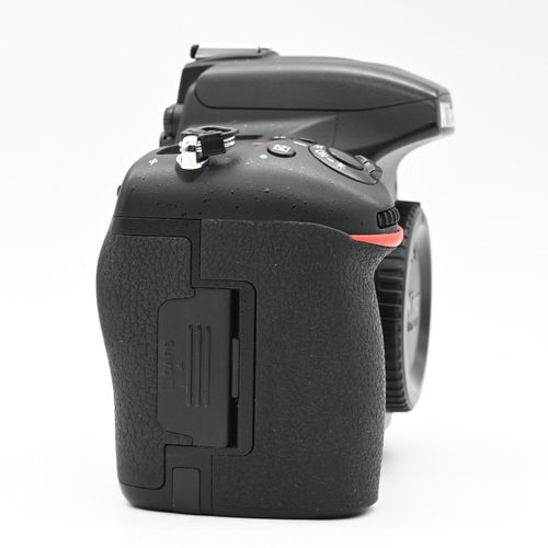 thumbnail-5 for Nikon D750 24.3MP FX Digital Camera Body