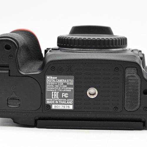 thumbnail-7 for Nikon D750 24.3MP FX Digital Camera Body
