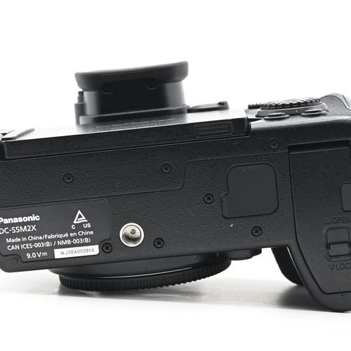 thumbnail-9 for Panasonic Lumix DC-S5 IIX 24.2MP Mirrorless Digital L-Mount Camera S5IIX