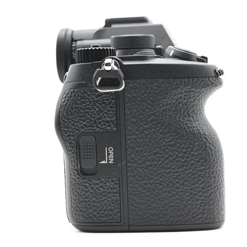 thumbnail-4 for Sony Alpha a7R V 61MP Mirrorless Digital Camera Body *Less than 25 Clicks!