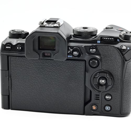 thumbnail-3 for Olympus OM-1 22.9MP Mirrorless Digital Camera Body w/ FL-LM3 Flash