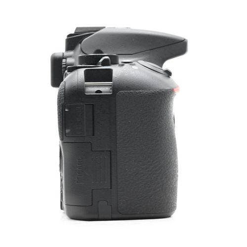 thumbnail-4 for Nikon D5500 DSLR 24.2MP Digital SLR Camera Body