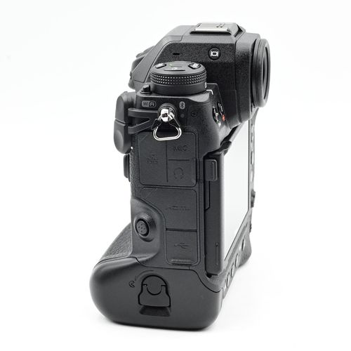 thumbnail-2 for Nikon Z 9 Mirrorless Digital Camera 45.7MP Z9 Body