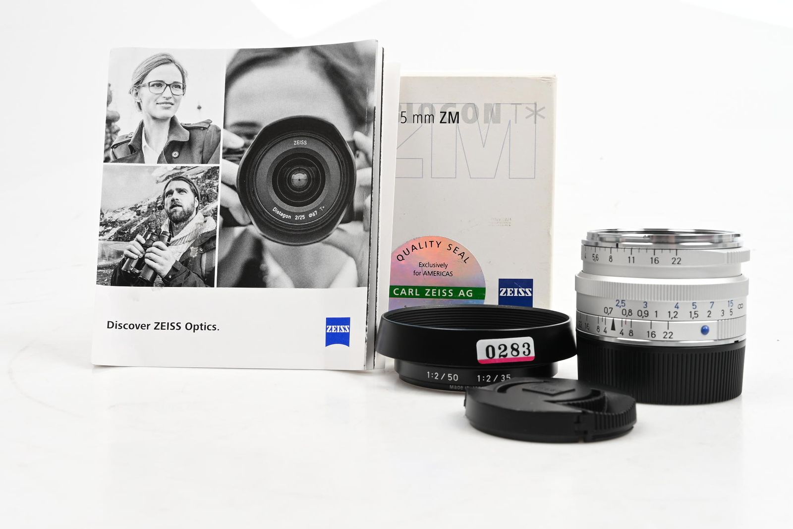 Zeiss 35mm f2.8 Biogon C T* Lens ZM Leica M Mount