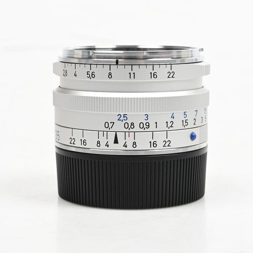 thumbnail-1 for Zeiss 35mm f2.8 Biogon C T* Lens ZM Leica M Mount