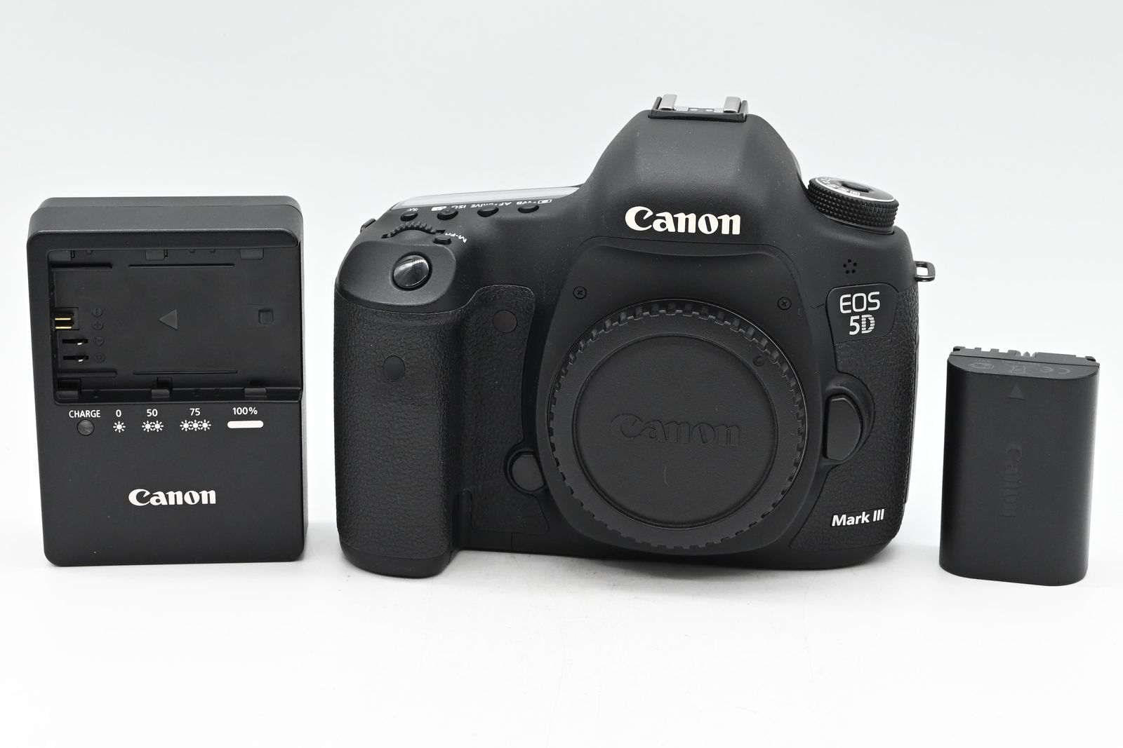 Canon EOS 5D Mark III 22.3MP Digital SLR Camera Body