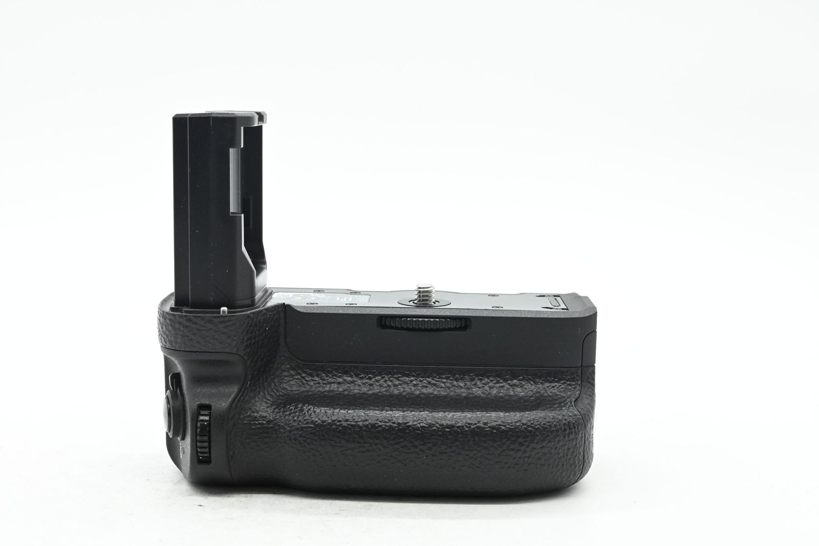 Sony VG-C3EM Vertical Battery Grip for a9, a7RIII, a7III
