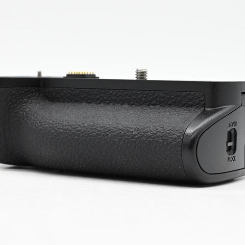 thumbnail-3 for Panasonic DMW-BG1 Battery Grip