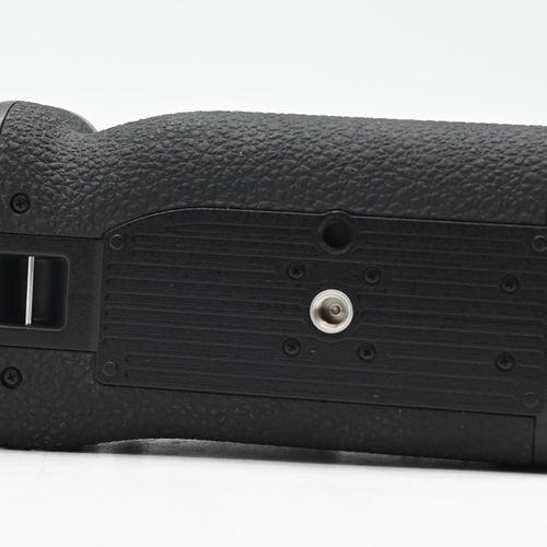 thumbnail-6 for Panasonic DMW-BG1 Battery Grip