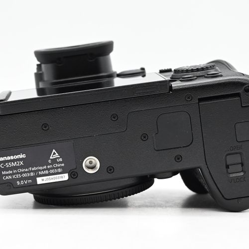 thumbnail-7 for Panasonic Lumix DC-S5 IIX 24.2MP Mirrorless Digital L-Mount Camera S5IIX