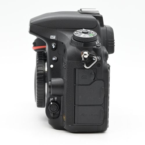 thumbnail-4 for Nikon D750 24.3MP FX Digital Camera Body