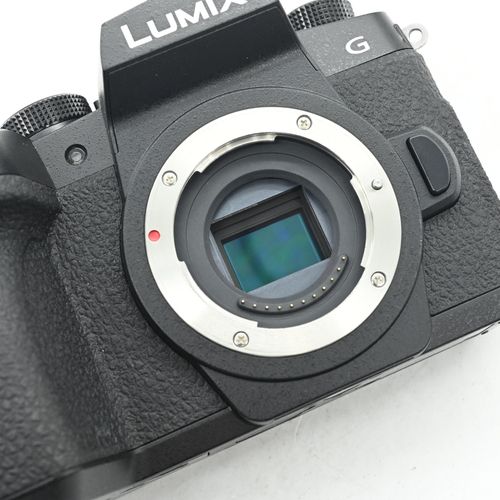 thumbnail-7 for Panasonic Lumix DC-G95 Mirrorless 20.3MP Digital Camera