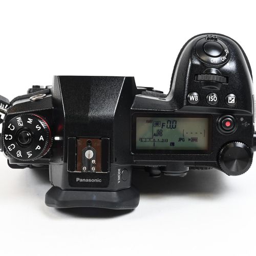 thumbnail-6 for Panasonic Lumix DC-G9 20.3MP Mirrorless MFT Digital Camera Body