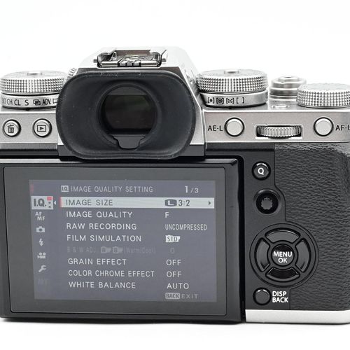 thumbnail-3 for Fujifilm X-T3 Mirrorless 26.1MP Digital Camera Silver