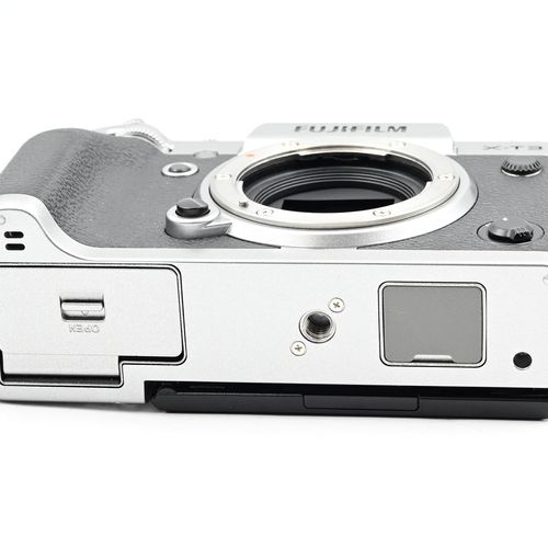 thumbnail-6 for Fujifilm X-T3 Mirrorless 26.1MP Digital Camera Silver