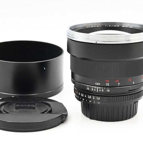 thumbnail-0 for Zeiss 85mm f1.4 Planar T* ZF.2 Lens Nikon F-Mount
