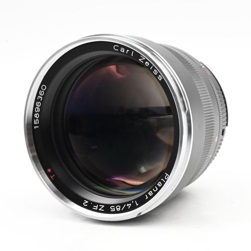 thumbnail-8 for Zeiss 85mm f1.4 Planar T* ZF.2 Lens Nikon F-Mount
