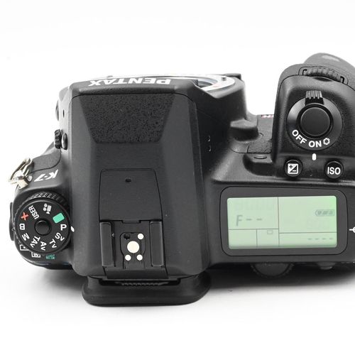 thumbnail-5 for Pentax K-7 14.6MP Digital SLR Camera Body K7