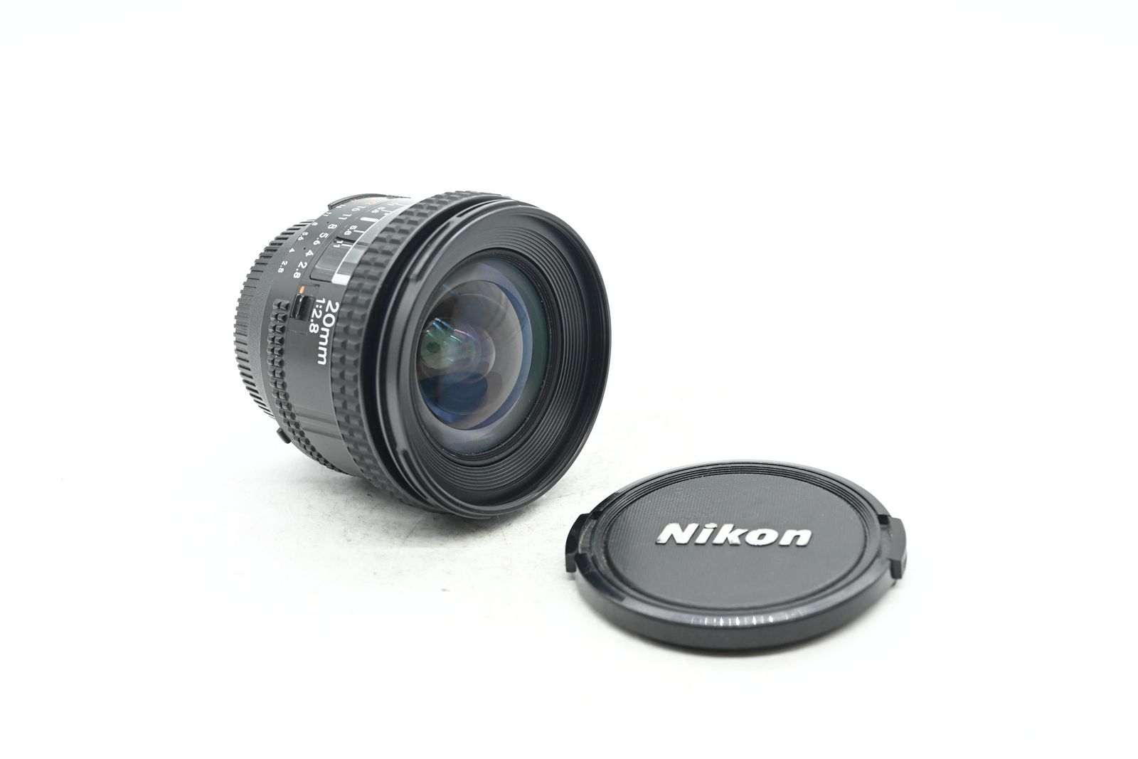 Nikon Nikkor AF 20mm f2.8 Lens