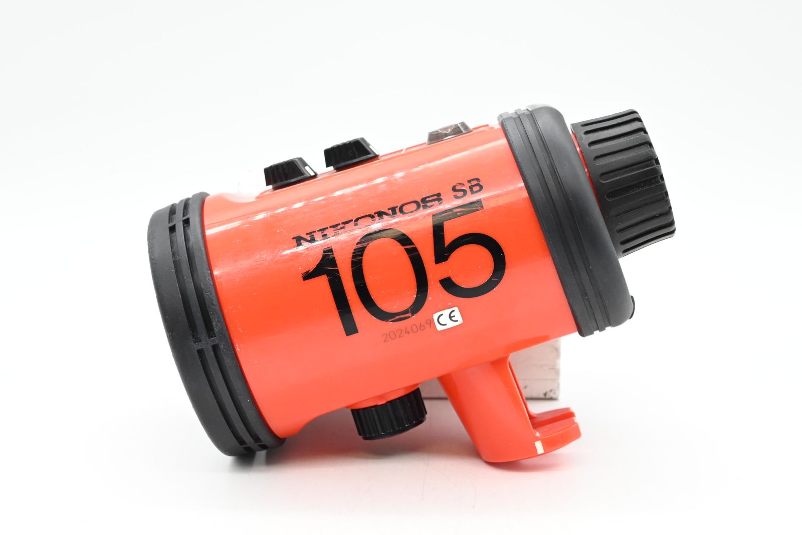 Nikon Nikonos SB 105 Underwater Flash Speedlight SB105