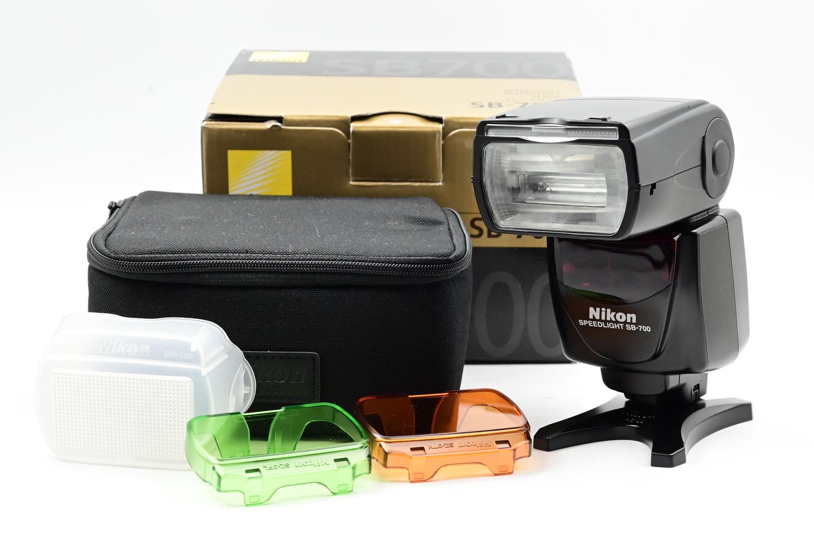 Nikon SB-700 Speedlight Shoe Mount Flash SB700