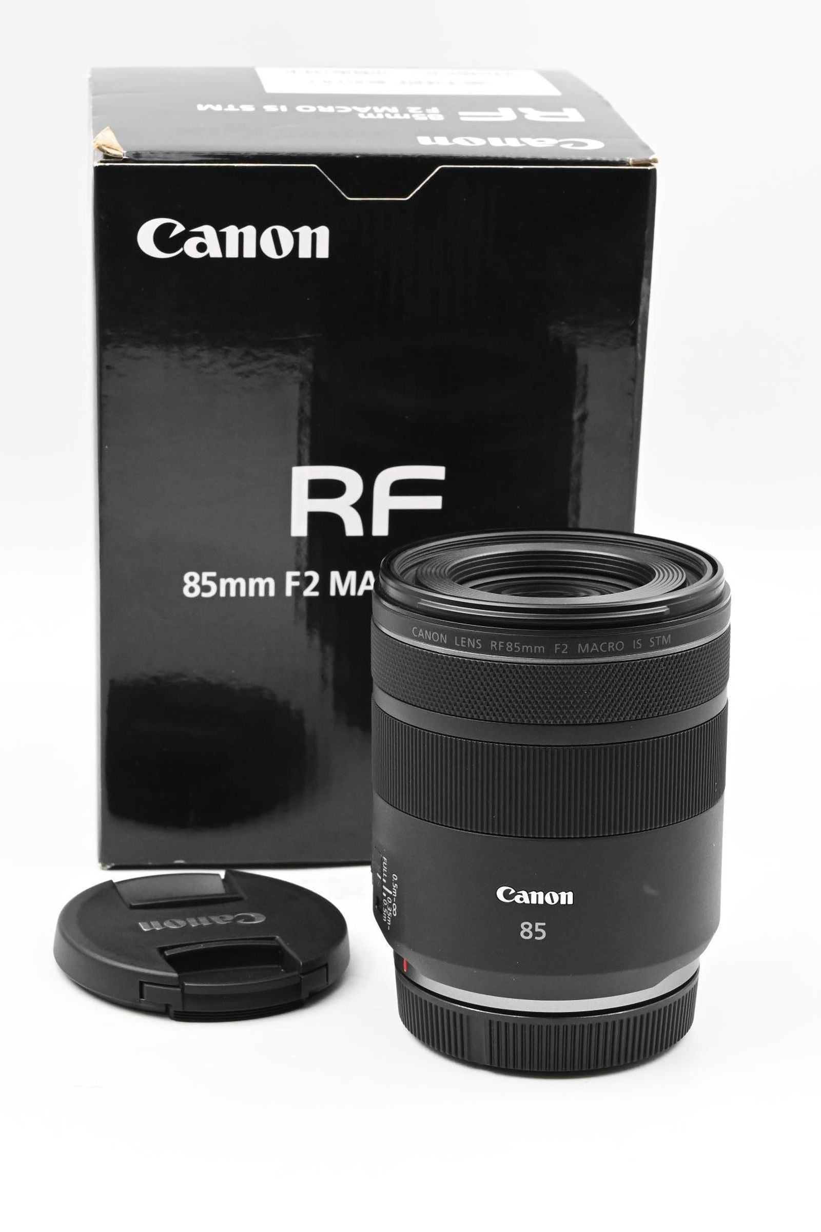 Canon RF 85mm f2 Macro IS STM Lens