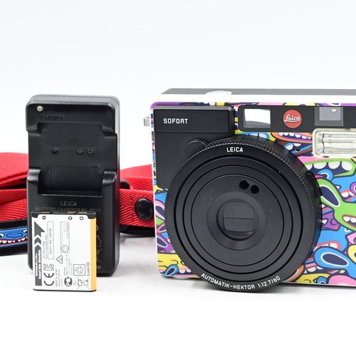 Leica 19109 Sofort Instant Film Camera LimoLand Jean Pigozzi Sp.Edition