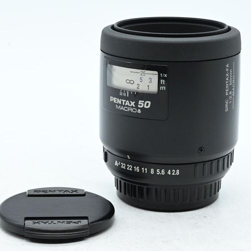 Pentax FA 50mm f2.8 SMC Macro Lens